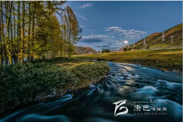 新都橋，正在打開(kāi)最美時(shí)光,我在這里等你......