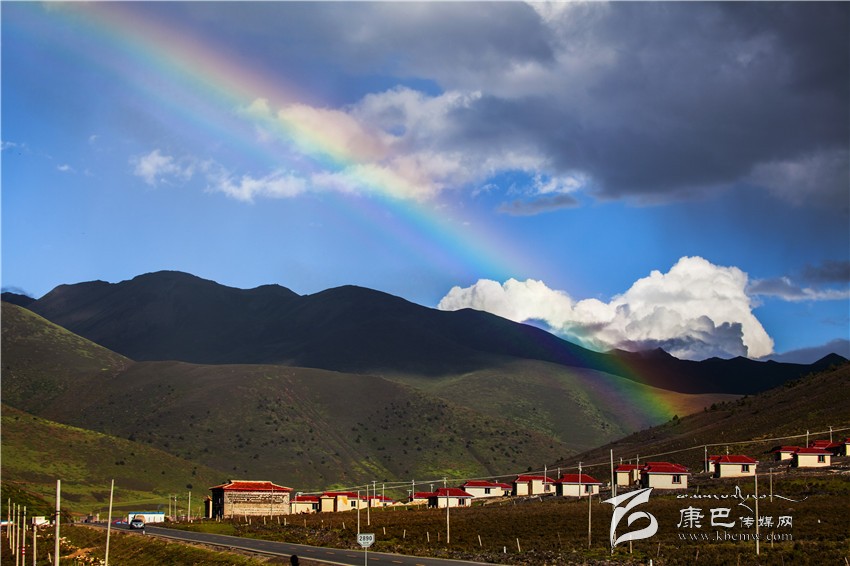 折多山寫(xiě)意