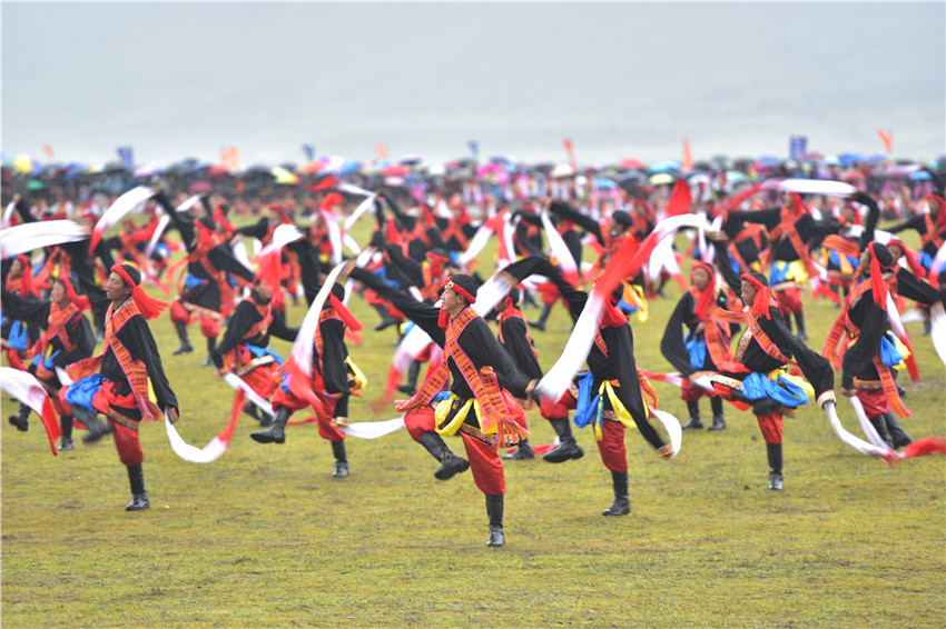 色達(dá)金馬.jpg 色達(dá)金馬.jpg