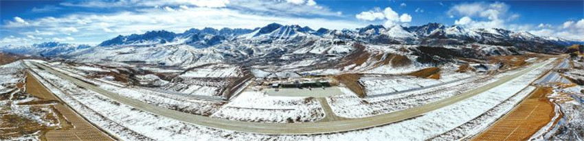 格薩爾機.jpg 格薩爾機.jpg